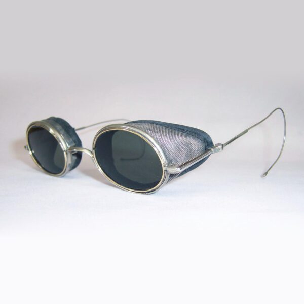 Early Industrial frame with modern lenses - Image 2