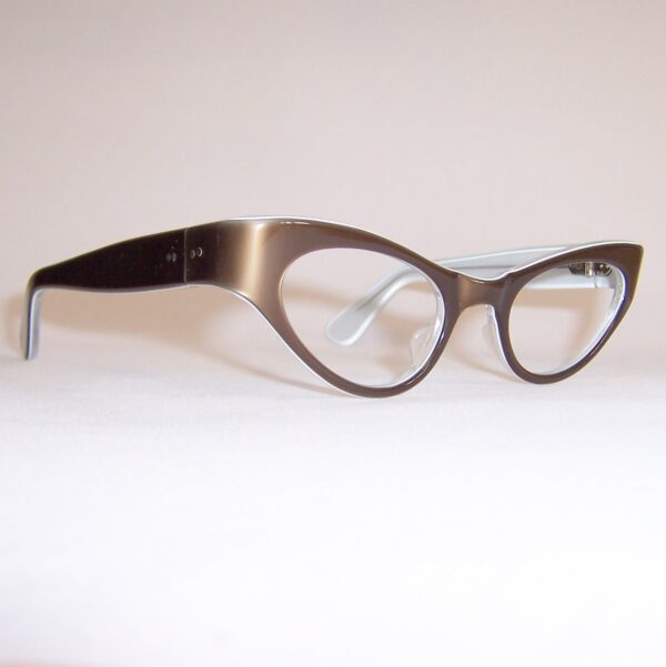 Classic 1950s Vintage Cat Eye Glasses - Image 2