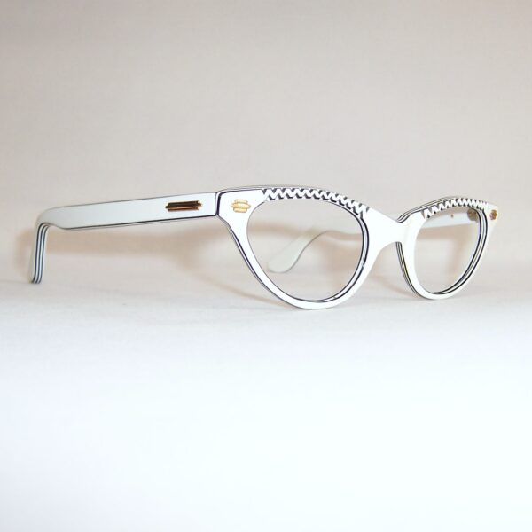 Classic 1950/60s catseye frame - Image 2