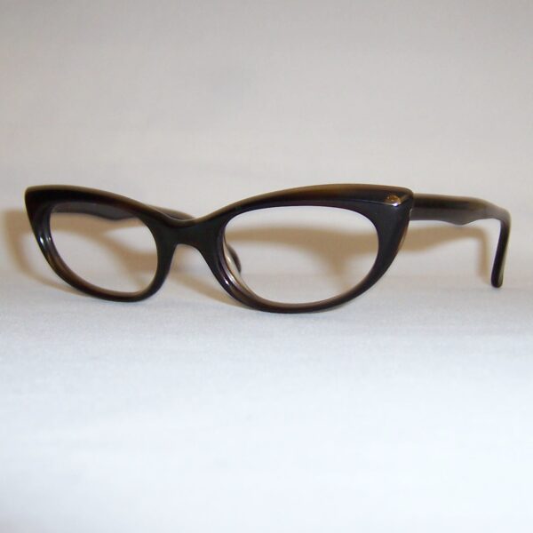 Classic 1960s catseye frame - Image 3