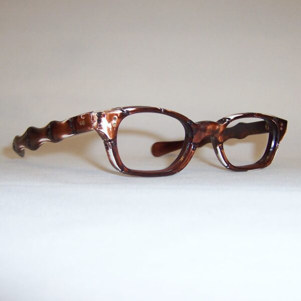 Unusual 1950/60s Bamboo effect catseye frame - Image 2