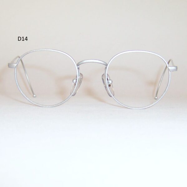 1940s style pantoscopic frame - would make good German re-enactors frame