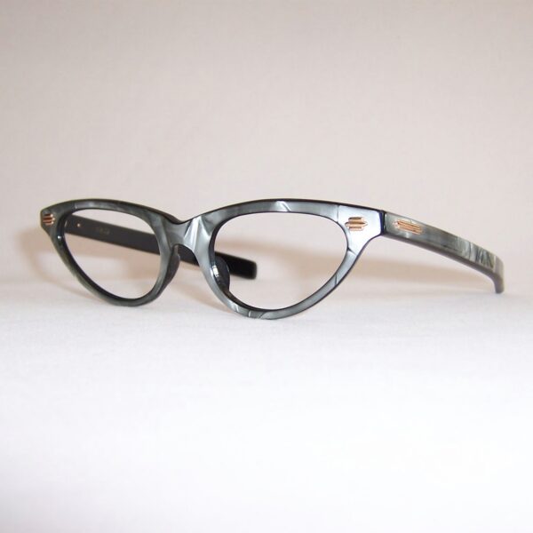 Classic 1950/60s catseye frame - Caresse - Image 3