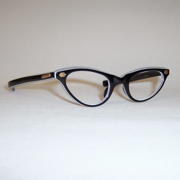 Classic 1950/60s catseye frame - Caresse - Image 2