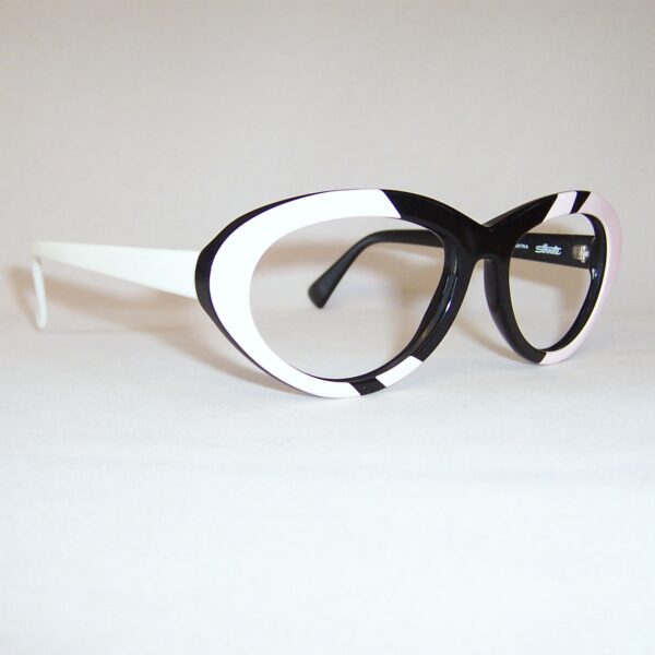 Vintage 1980's Silhouette Frame - Model 3116 - Image 2