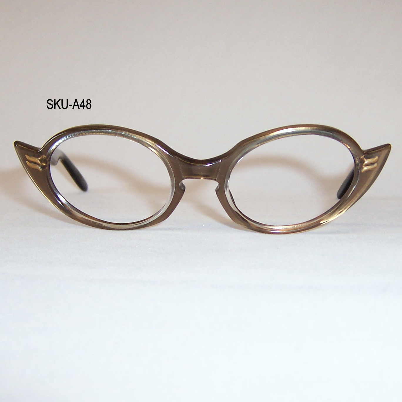 vintage cateye frames redesigned vintage cateye frames redesigned