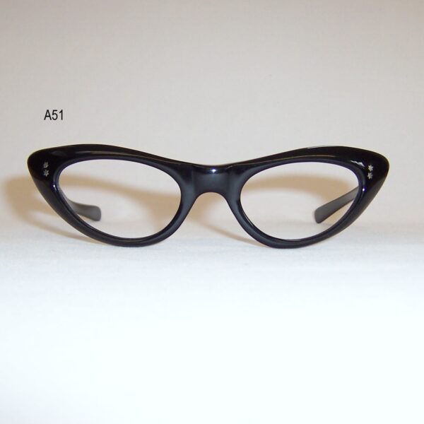 Classic Black 1950/60s catseye frame