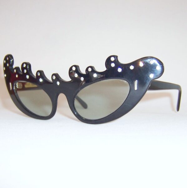 Exotic 1950/60s Catseye Sunglasses - Image 3
