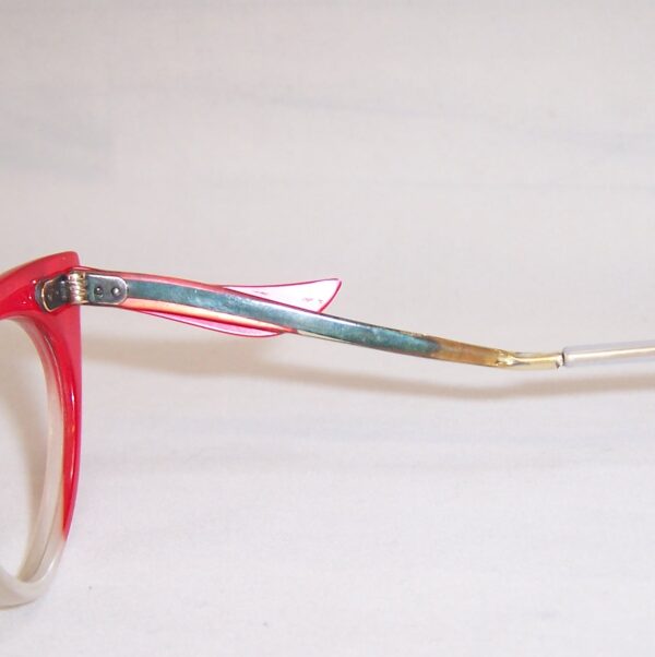 Lacy 1950/60s lucite catseye frame - Image 4