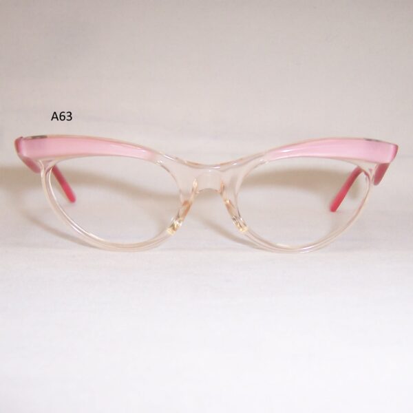 Classic 1950/60s catseye frame