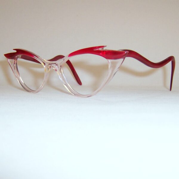 Red 1950/60s lucite catseye frame made by Birch - Image 3