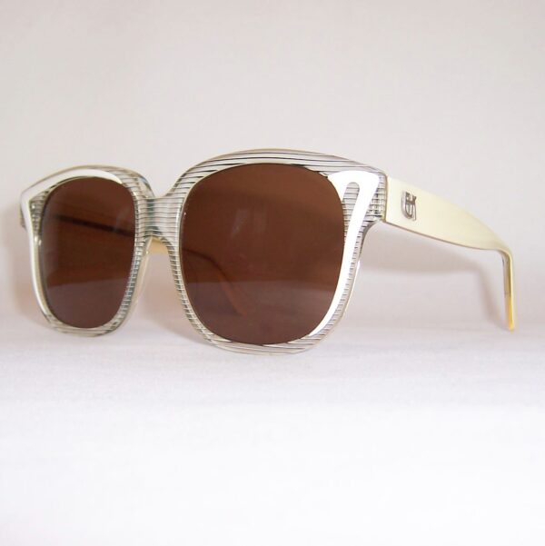 1980s Emmanuelle Khanh mod 8680 sunglasses - Image 3