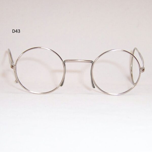 1940s gas-mask spectacles