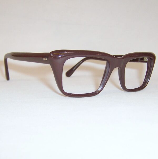 Classic 1960/70s Old School Nylon Frame - Image 2