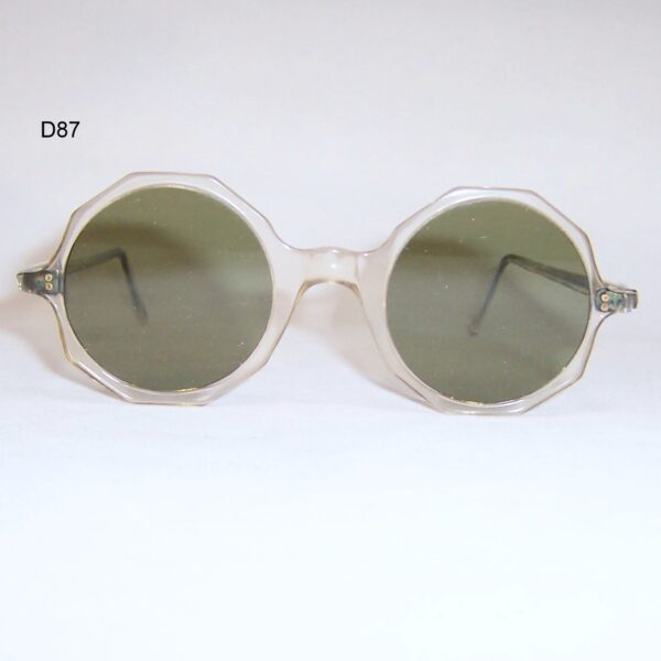Original 1940s sunglasses with green flat lenses