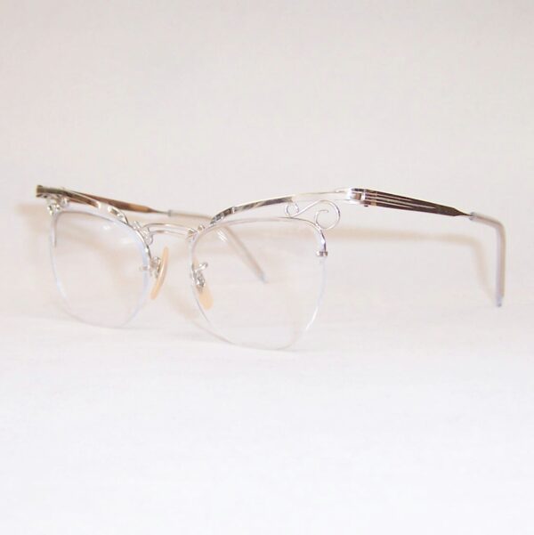 1950s Spirelle catseye frame - Image 3