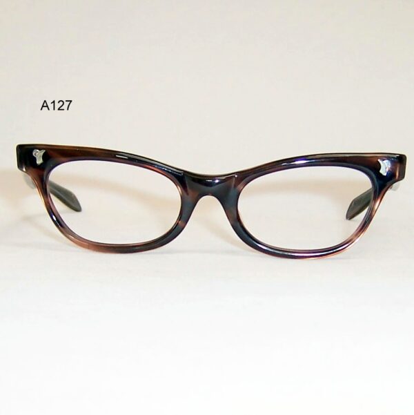 Classic 1950/60s catseye frame