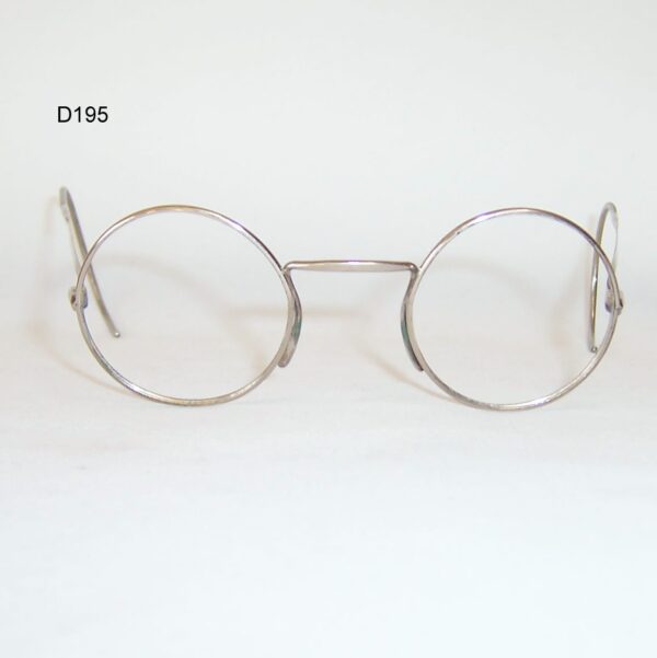 1940s gas-mask spectacles