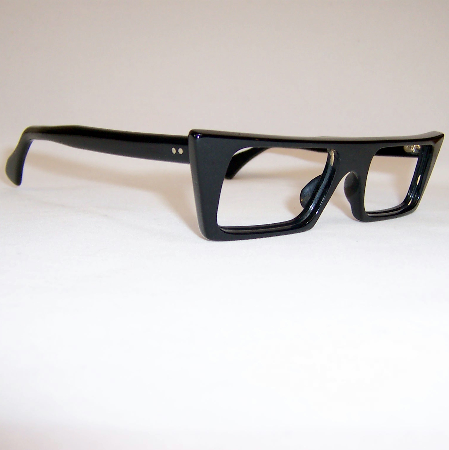 Unusual angular 1970s handmade frame | Dead Men's Spex