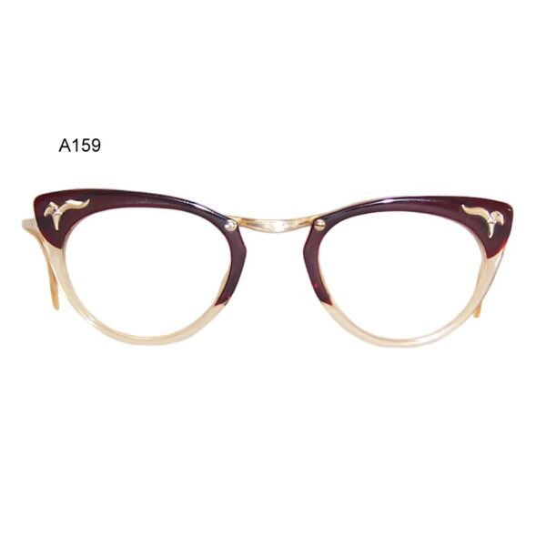 Classic 1960s English catseye frame