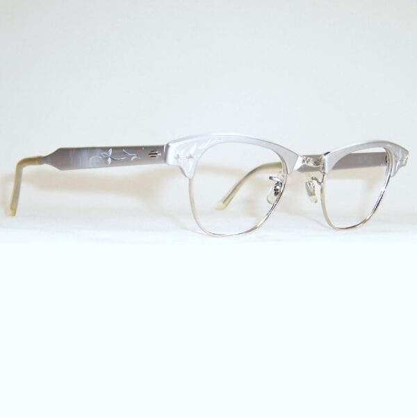 Classic 1960s Artcraft catseye frame - anodised aluminium - Image 2