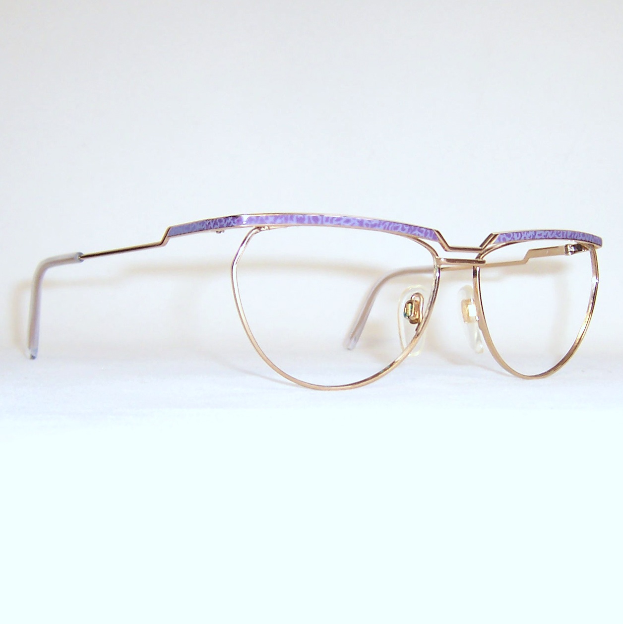 Vintage 1990's Women's Frame - Image 3