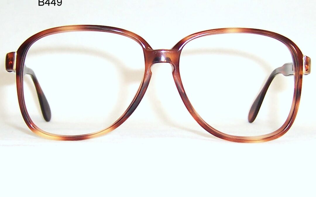 Vintage 1980’s Silhouette Frame – Model 2047