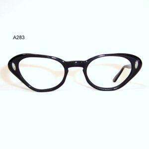 Classic 1960s black cats eye frame