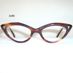 Classic 1960s tortoise cats eye frame